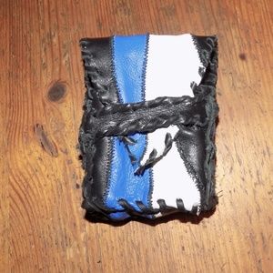 unique leather Cigaret-Pouch / Camera Pouch